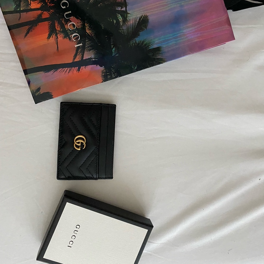 Authentic black Gucci cardholder